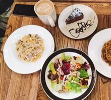 Black Pepper Beef Stir-Fried Noodles