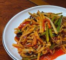 Fish-Flavored Shredded Pork