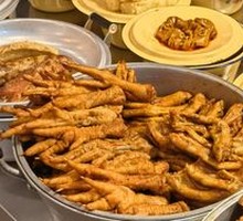 Braised Chicken Feet with Tiger Skin