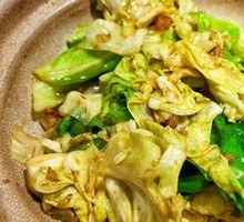 Stir-fried Pork Rinds with Sichuan Cabbage