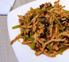 Does Fish-flavored Pork Shreds Contain Fish?