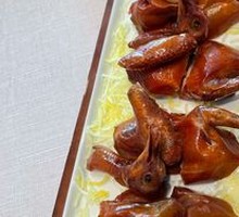 Crispy Glass-Braised Pigeon
