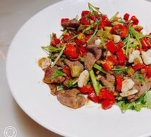 18-Second Stir-Fried Beef with Green Peppers