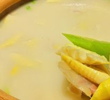 Braised Pork with Fresh Bamboo Shoots