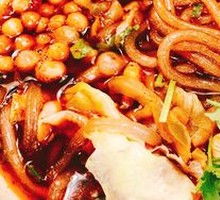 Spicy Chicken Bone Soup Noodles