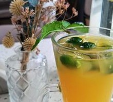 Spanish Seafood Bake Rice