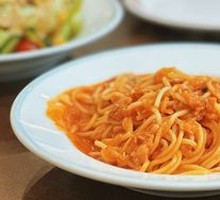 Spicy Tuna Tomato Noodles