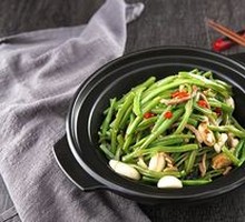 Clay Pot Lentil Noodles