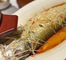 Steamed Wu Chang Fish