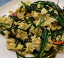 Scallion and Cordyceps with Eggs