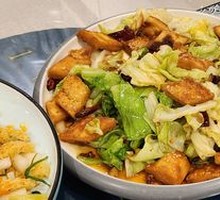 Crispy Naan Stir-Fried with Chinese Cabbage