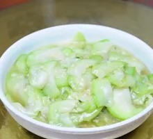 Stir-Fried Hunan Sponge Gourd