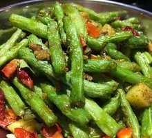 Spicy Chili and Green Beans Stir-fry