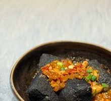 Deng Aijie Stinky Tofu