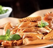 Classic Sauce-Braised Torn Chicken