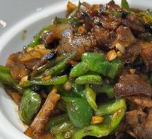 Liyang Chili and Pork Stir-Fry