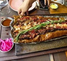 12小时果木慢烤牛尾