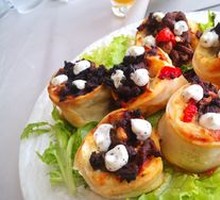 Beef Ribs Pizza Roll