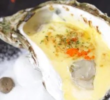 Baked Oysters with Cheese