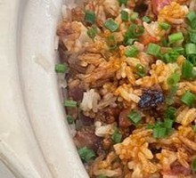 Cantonese腊味 Baozi Rice in Clay Pot