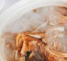 Rongtian Family Feast