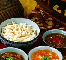 Braised Pork Noodles