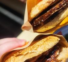 Braised Pork Belly in Flatbread