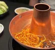 Mountain Spring Clear Soup Pot