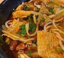 Sausage Rice Noodles with Snail Soup
