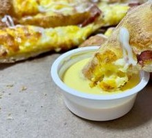 American-style Bacon & Potato Pizza