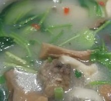 Health-Preserving Mushroom and Pork Rib Soup