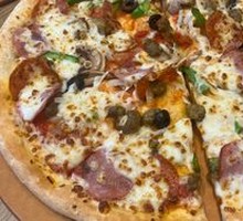 Super Classic John Pizza