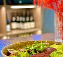 Steak and Pear Salad