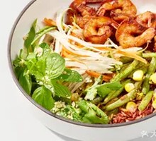 Thai Shrimp Bowl with Spicy Lime Water