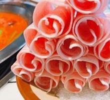 Fresh Sliced Beef Rolls