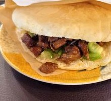 臊子肉夹馍