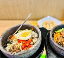 Beef Bulgogi Stone Pot Rice