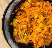 Spicy Kimchi and Pork Belly Stone Pot Rice