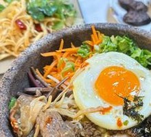 Traditional Stone Pot Bibimbap