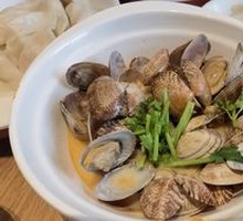 Spicy and Fresh Clam Soup
