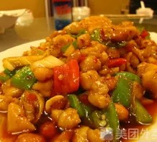 Kung Pao Chicken Noodles