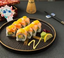 Grilled Salmon Rolls