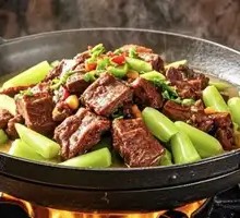 Spicy Pot-Braised Pork Ribs