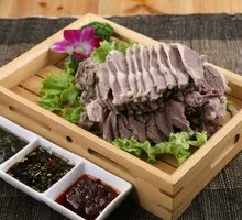 Mongolian Hand-Roasted Meat