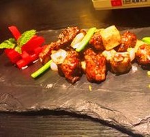 Red Wine Poached Pear with Wagyu Cubes