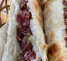 Donkey Meat Baozi with Intestine