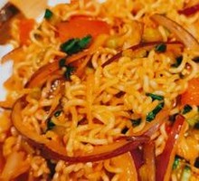 Stir-Fried Instant Noodles