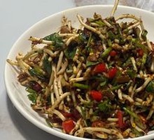 Sour Cabbage with Fish Mint