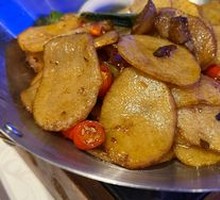 Spicy Potatoes in Dry Pot