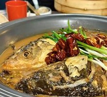 外婆秘制鱼头配大油条